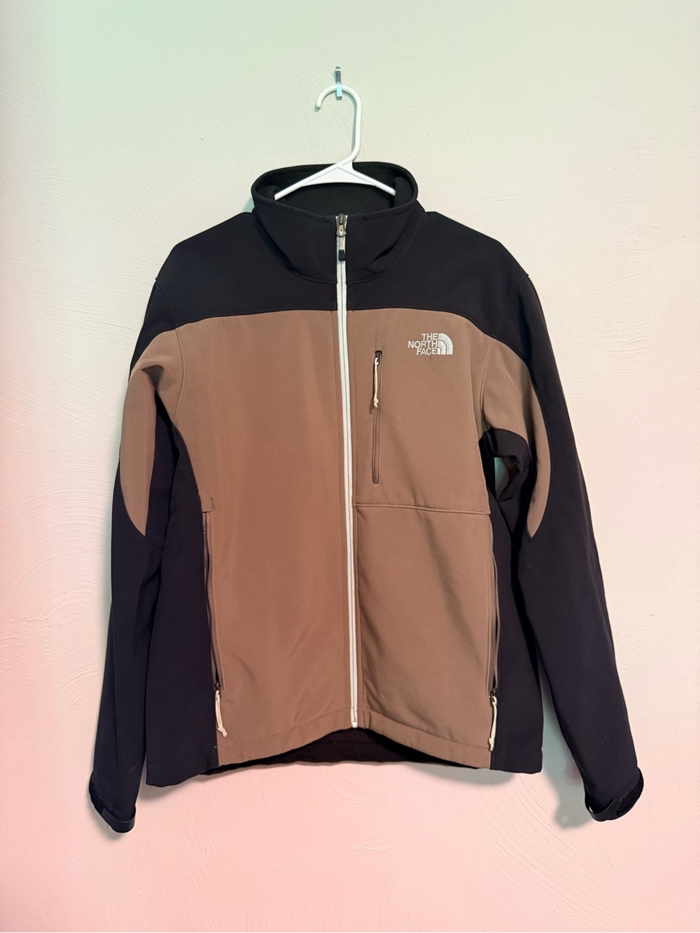 The North Face Men’s Apex Bionic Softshell Jacket